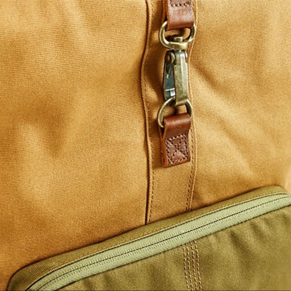 Timberland Men's 24-liter Roll Top Bronze Backpack - Picture 4 of 7